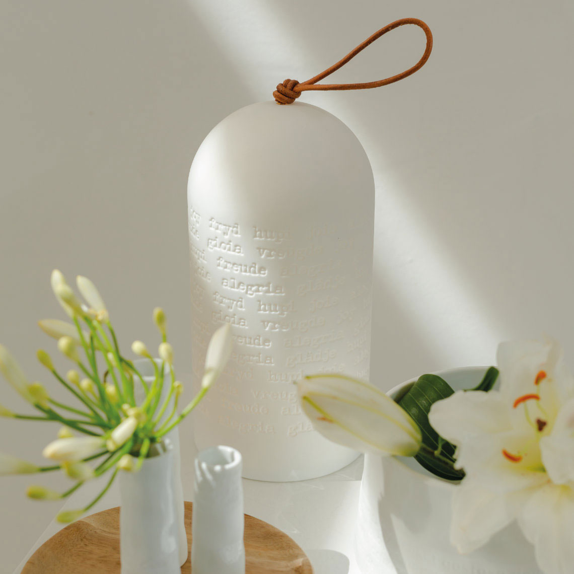 Lampada Poesia Led in Ceramica Bianca - 0016960