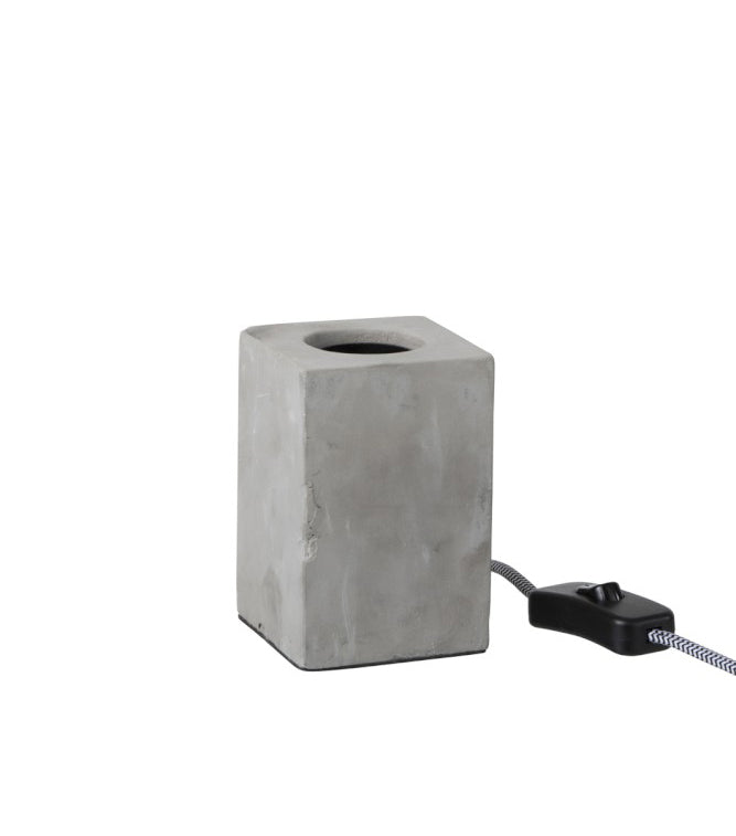 Lampada da tavolo in cemento grigio : Lampade di design in cemento - 93764