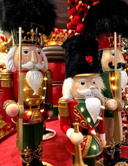 Statuetta Decorativa Soldatino Di Natale Con Led Verde e Rosso H47 - 685078