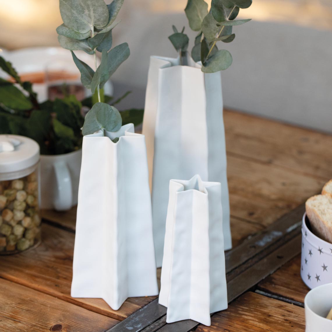 Vaso Star | Vasi di design a forma di stella in ceramica bianca - CONFIG0359